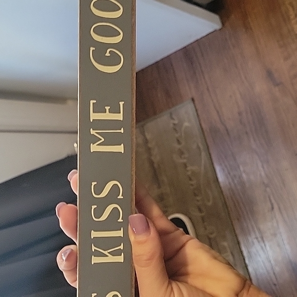 Bed room decor - Picture 3 of 4